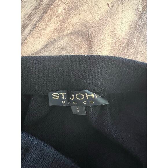 St. John Basics Women's Black Santana Knit Mini Pencil Skirt Size 6 - Picture 2 of 5